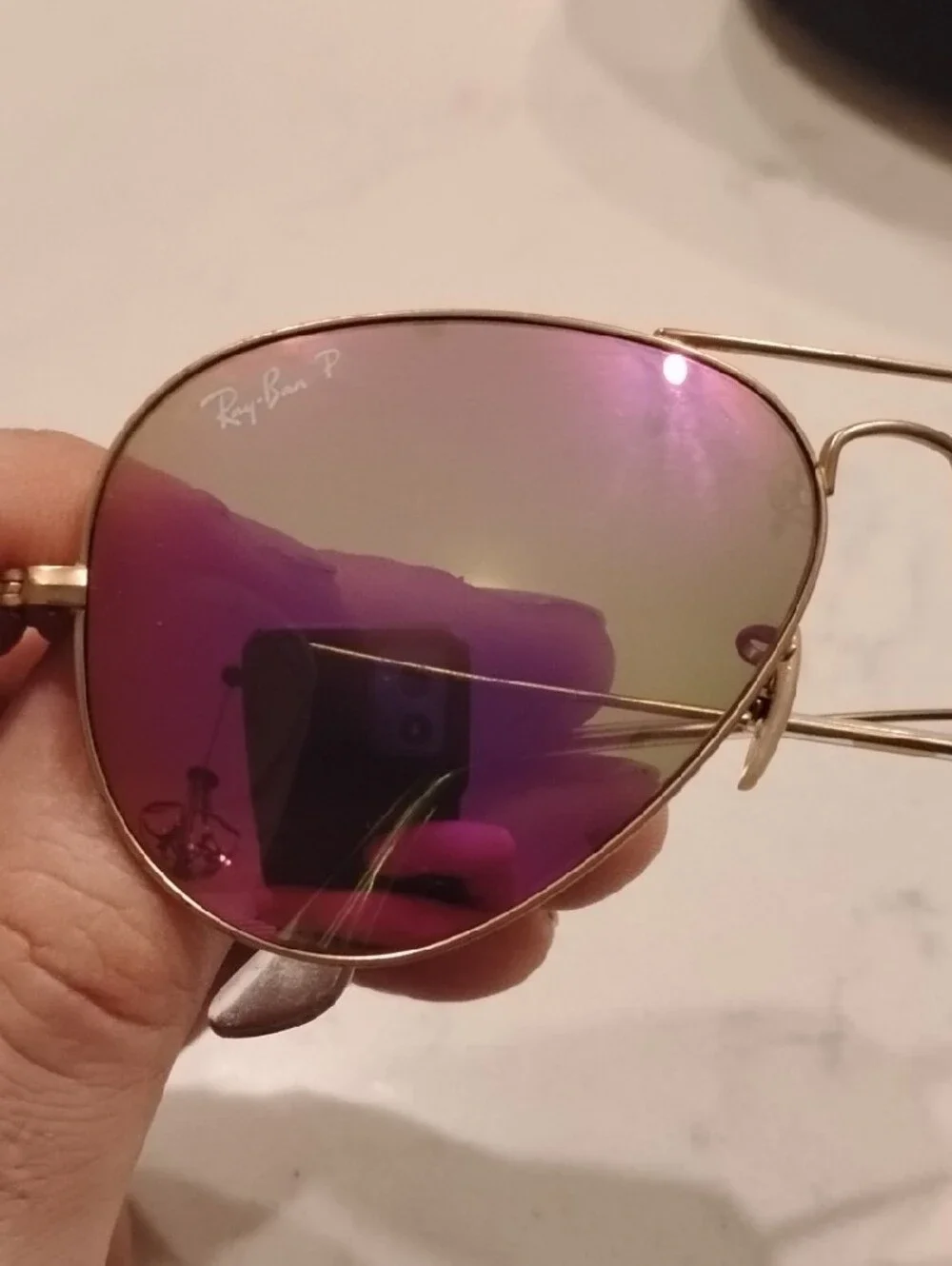 Polarized Ray-Ban Sunglasses With Gold Frame And Pink Lenses